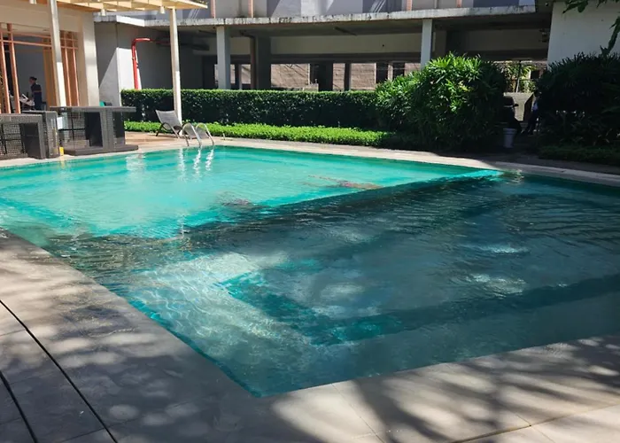 Boutique Hideaway Modern 2-bedroom Near It Park Apartment Cebu