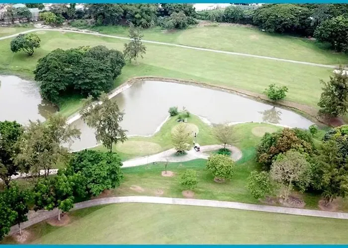Boutique Hideaway Modern 2-bedroom Near It Park * Cebu